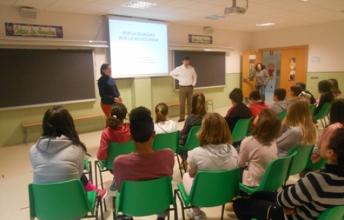 2016_CHARLA_SOBRE_IGUALDAD_DE_GENERO