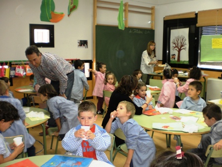 2014 DESAYUNO SALUDABLE INFANTIL 4 AÑOS